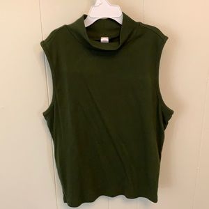 Green sleeveless shirt
